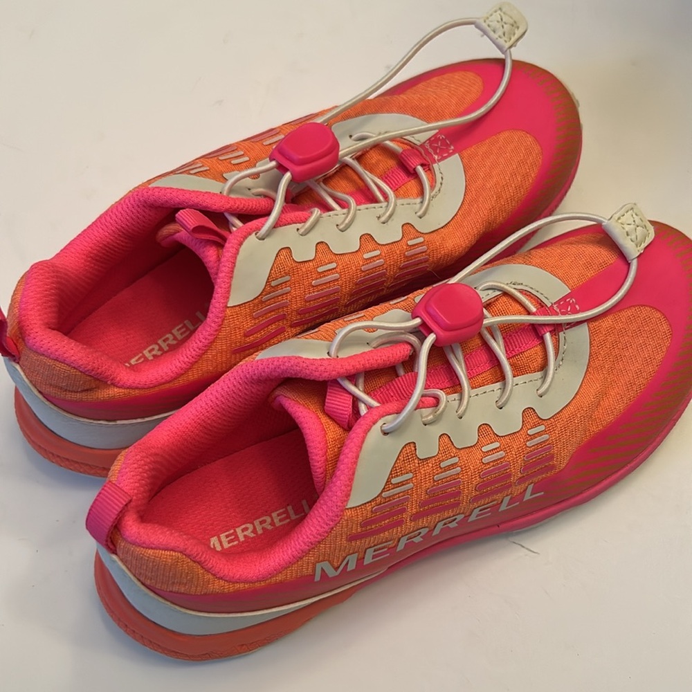 Merrell Youth Girls Agility Peak Vibrant Pink and Orange Sneakers - Picture 14 of 16